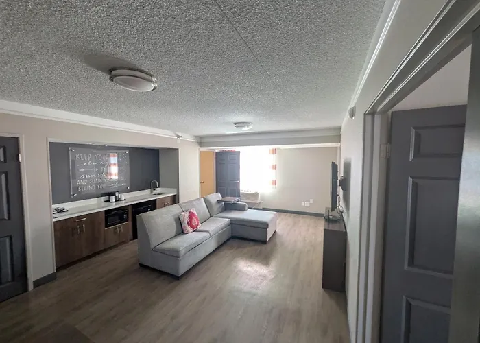 La Quinta By Wyndham San Francisco Airport North - Free Airport Shuttle Hotel South San Francisco